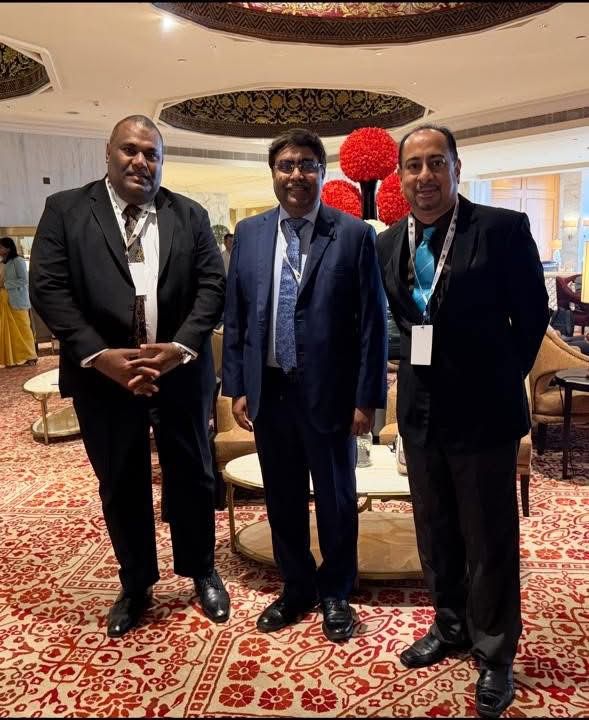 International IDEA Photos 12